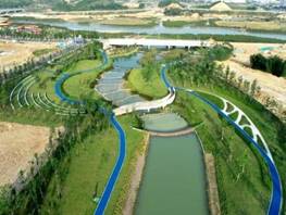 生态修复后（右）